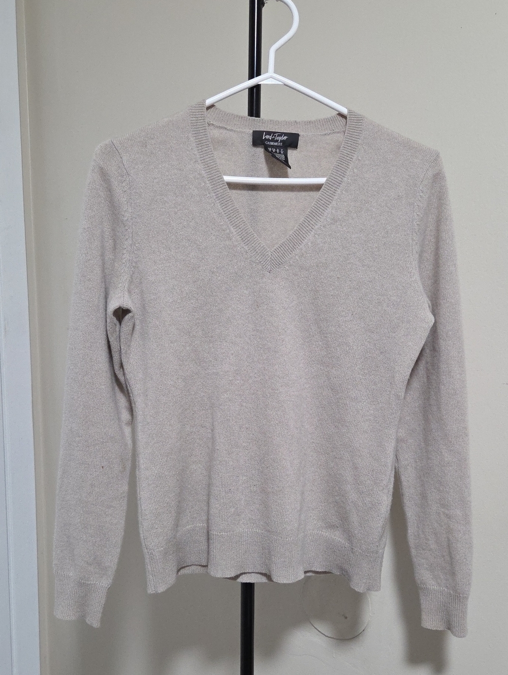Lord & Taylor Women's V-Neck Sweater — Light Taupe